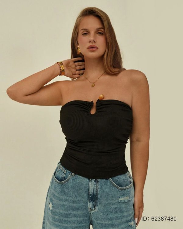 Auralis Plus Size Solid Color Bandeau Fitted Stylish Top