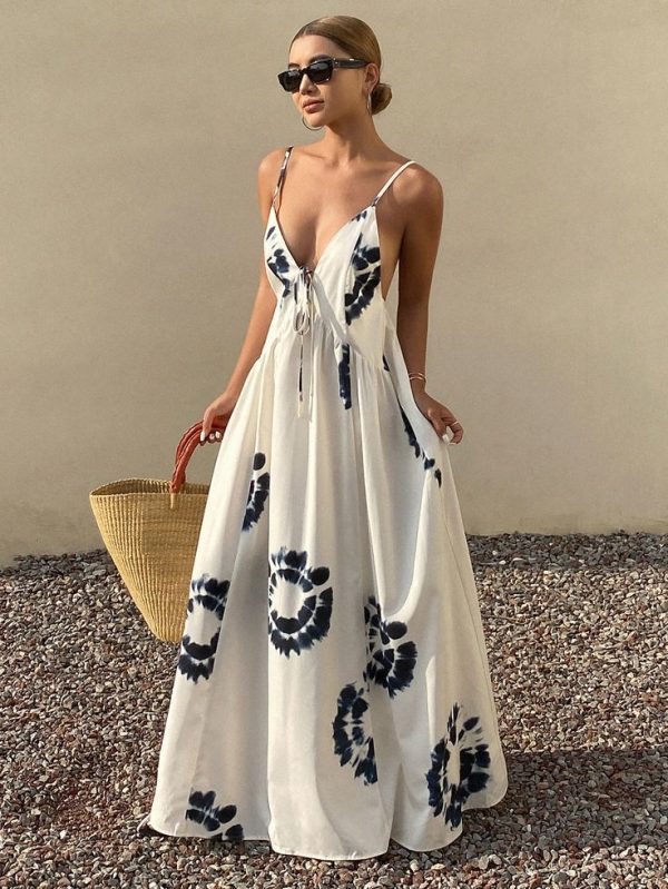 Livesso Full Floral Print Spaghetti Strap Dress