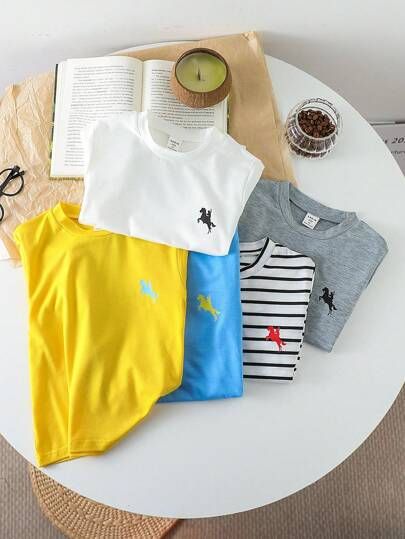 SHEIN Young Boy Knight Print Round Neck Short Sleeve T-Shirt Young Boys Tops