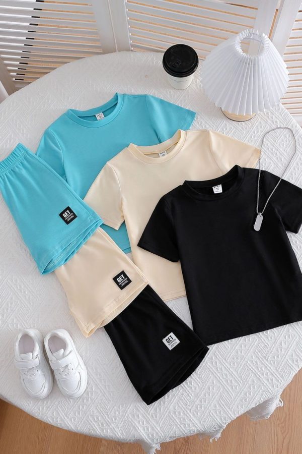 2pcs/Set Young Boy Round Neck Short Sleeve T-Shirt And Letter Print Shorts Set