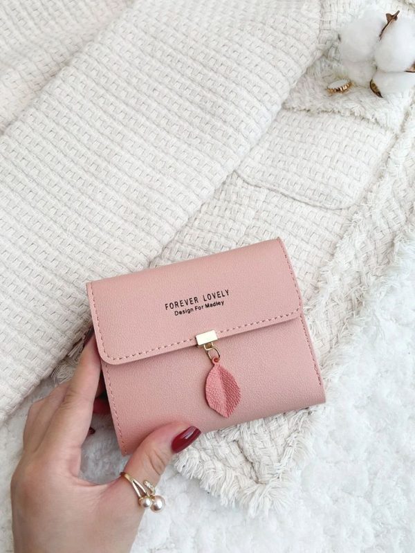Leaf Pendant Letter Fashion Small Wallet Coin Pocket Small Purse Bifold Women Wallet Mini Lightweight Minimalist Fashion Modern Business For Anniversary For On Valentine Day For Birthday Gift For Gift For Couple For Women For Girls For Lady For Female Bag School Supplies For School Dorm Room & Back To School Hot Pink Purse