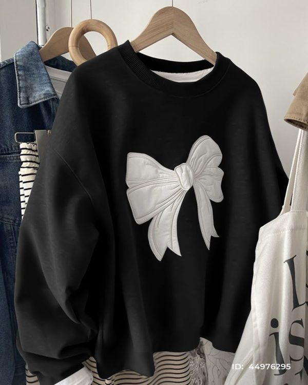 Bow Decor Sweatshirt