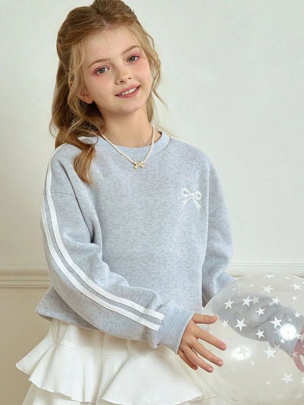Long Sleeve Sweatshirt With Embroidered Bow