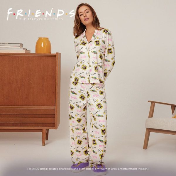 Top And Pants Pajama Set