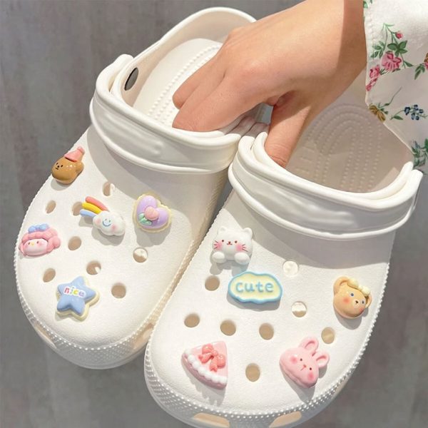 10pcs Rainbow Teddy Bear Shaped Diy Shoe Decoration, Resin Shiny Diy Shoe Buckle For Holes Shoes