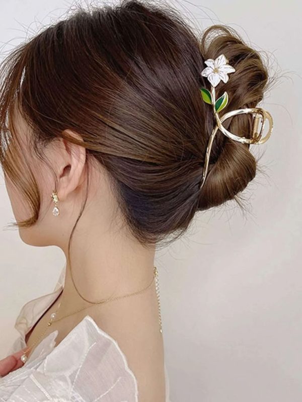 Flower Design Hair Claw