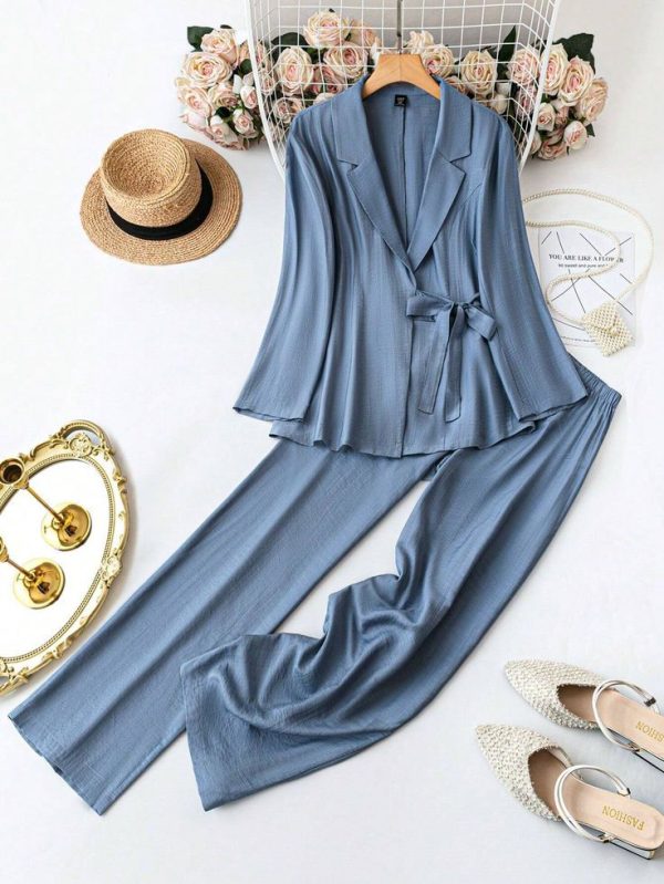SHEIN Modely Plus Size Women's Solid Color Simple Daily Suit Set