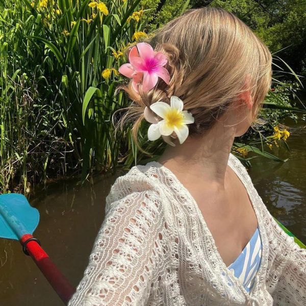 4pcs Flower Hair Claw Clips,Cute Large Hair Clips,Hair Accessories For Women Girls Holiday Gifts