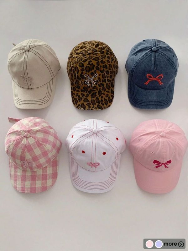A 3D Embroidered Baseball Cap With Bowknot Decoration, Soft Top And Curved Brim