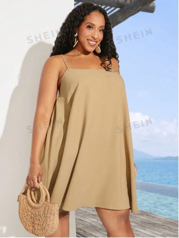 SHEIN CURVE+ Plus Size Solid Colored Spaghetti Strap Dress