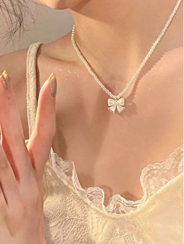1pc New Faux Pearl Bowknot Pendant Necklace For Women