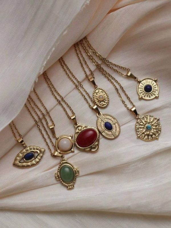 French Retro Style Stainless Steel 18k Gold Plated Geometric Twisted Oval Sunburst Pendant Necklace
