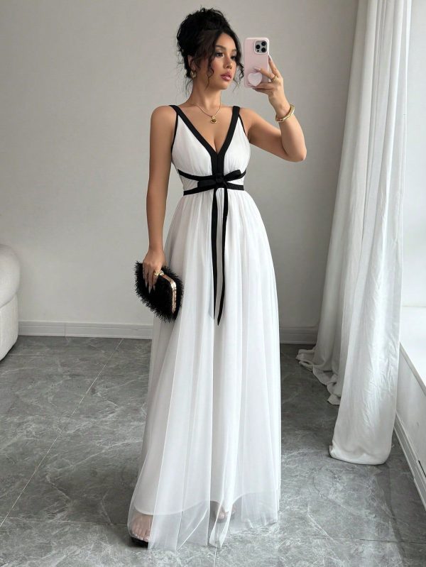 Women's V-Neck Spaghetti Strap Contrast Trim Mesh Dress
