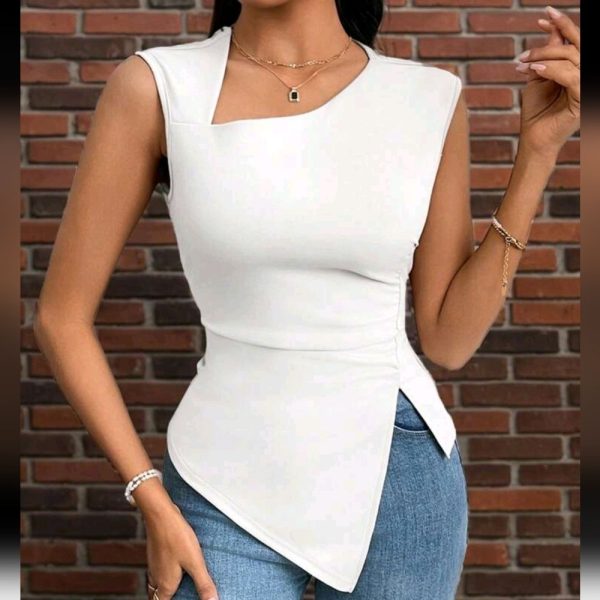 Women's Summer Casual And Elegant Short Sleeve T-Shirt With Gathered Waist | Color: White | Size: Various