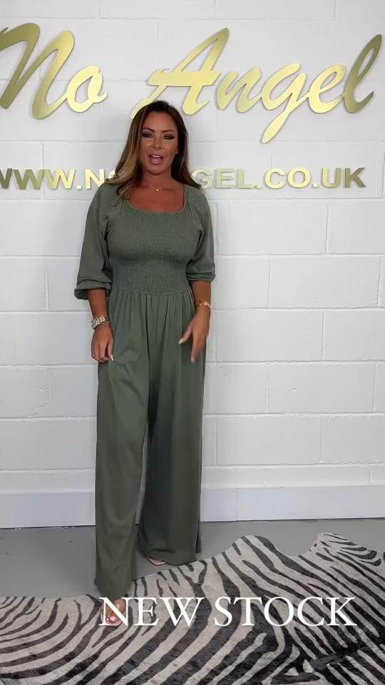 It's time to update your wardrobe. High-quality Jumpsuit, perfect for your Easy Life! 😍