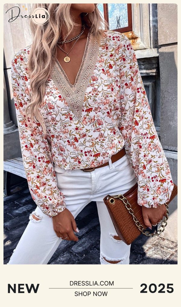Elegant White Lace V-neck Blouse with Floral Pattern