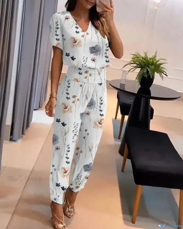 OrcaJump - Stylish Butterfly Motif V-Neck Top and High Waist Cuffed Pants Ensemble - white, L(8-10)