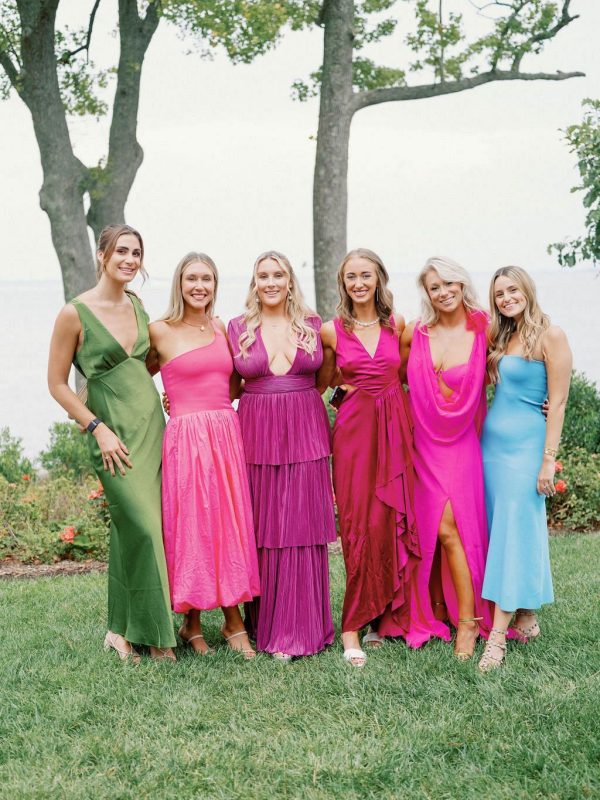 What To Wear To A Spring Wedding