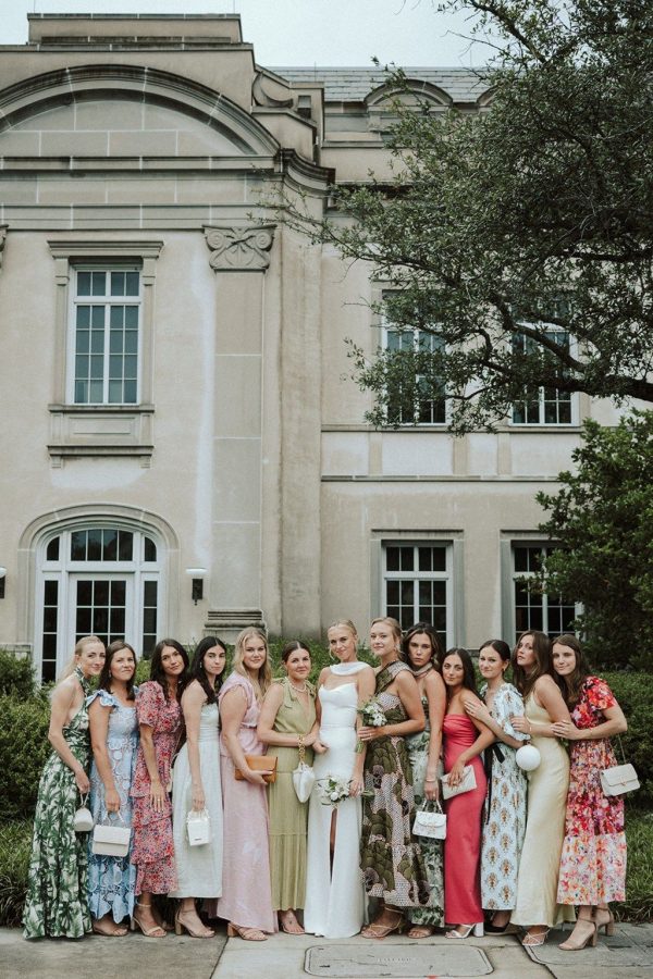 A Romantic Rainy Day Wedding In Charleston With Purses Instead of Bridesmaid Bouquets!
