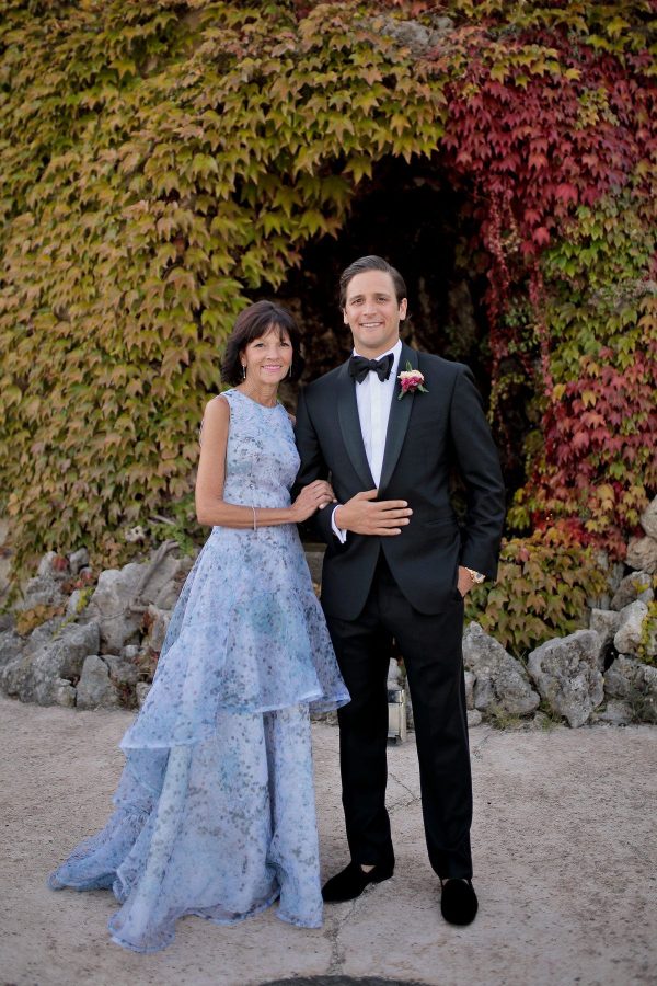 This Colorful Amalfi Coast Wedding at Villa Cimbrone Is a Real-Life Fairytale