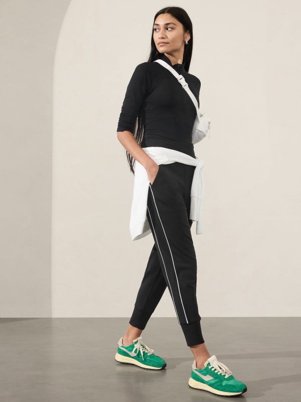 Athleta Women's Venice High Rise Track Stripe Jogger Black/White Stripe Petite Size XS