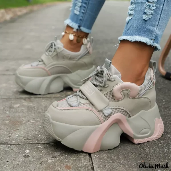 Olivia Mark - Elegant Women's Breathable Sneakers in Colorblock Design