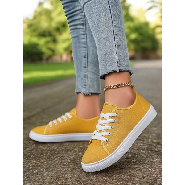 Canvas Lace-Up Sneakers for Women – Classic and Comfortable Sneakers for Everyday Wear, Perfect for Casual Outings and Weekend Adventures