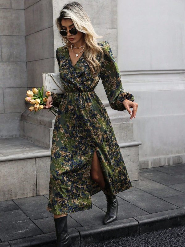 Chic Fall Floral Maxi Dress with V-Neck and Lantern Sleeves - XL