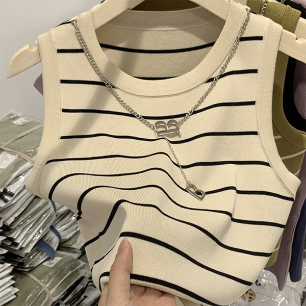2025 New Four Seasons Short Ladies With Striped Vest Vintage Sweater Sleeveless Round Neck Anti-Slip