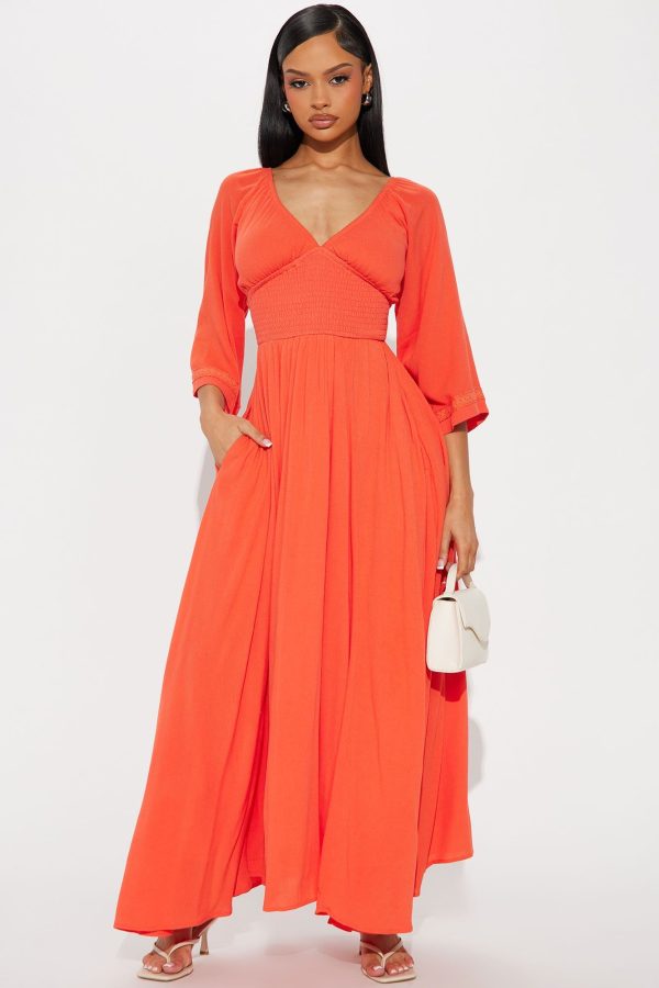 Women's Sharon Flowy Maxi Dress in Coral Size Small
