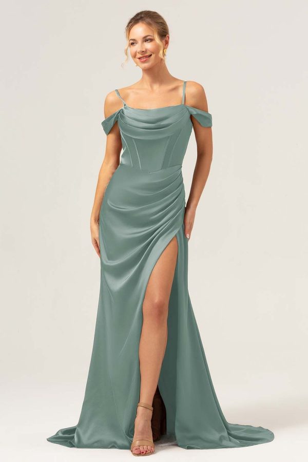 ZAPAKASA Women Coffee Corset Long Bridesmaid Dress with Slit Cold Shoulder Wedding Party Dress
