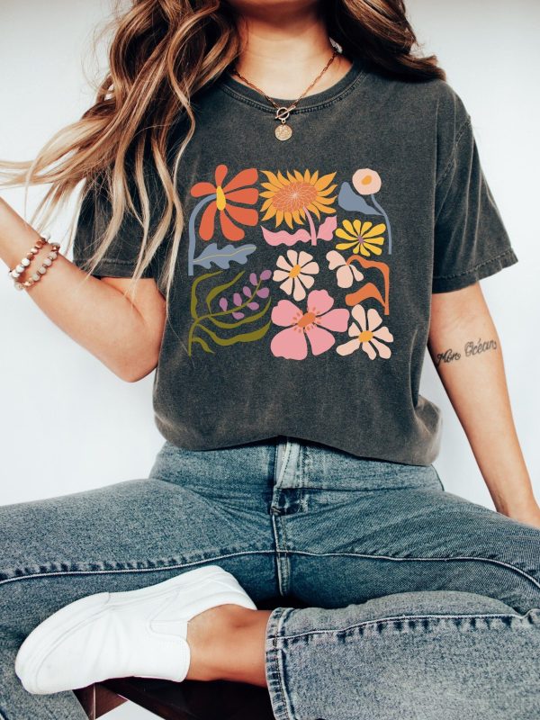 Floral shirt, Flower shirt, boho shirt, hippie shirt, botanical shirt, oversized shirt, womens shirt, cute shirt