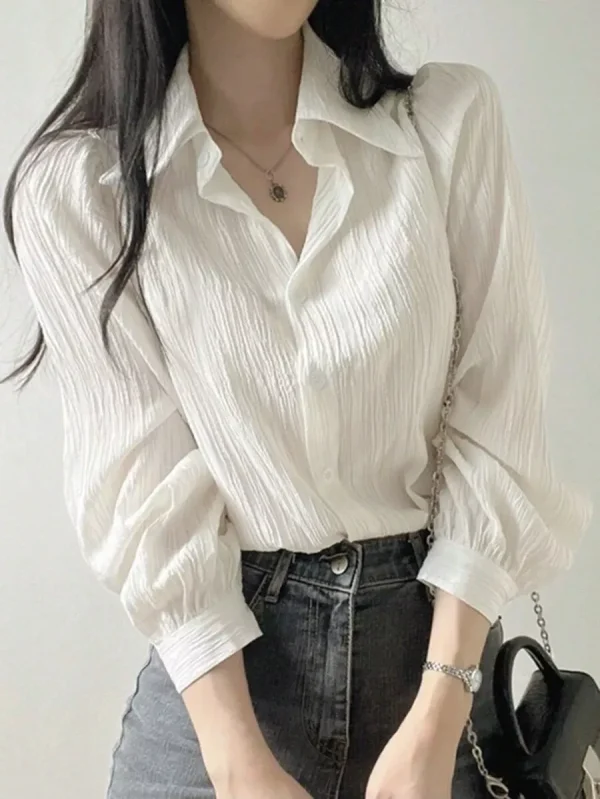 Wynsel Women Pleated Solid Color Lapel Loose Shirt, White, Spring/Summer/Autumn