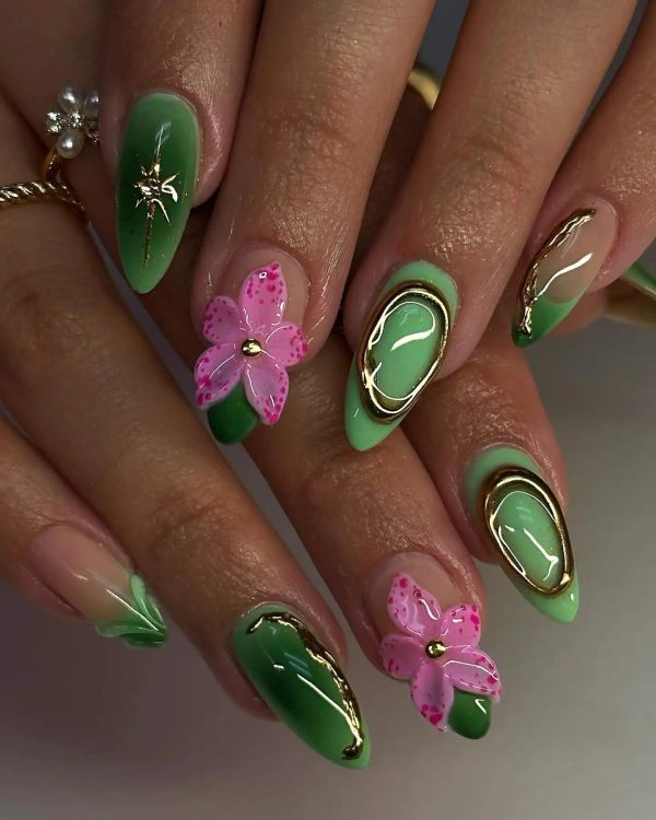 Handmade Green Gradient with 3D Pink Flowers and Gold Press on Nails C38 - Medium Coffin / L (18mm-14mm-15mm-13mm-11mm)