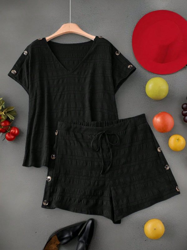 Plus Size Blue Two Pieces Crewneck Shirt + Shorts Two Pieces Suit Loose Casual Buttons Decorated Women's Set