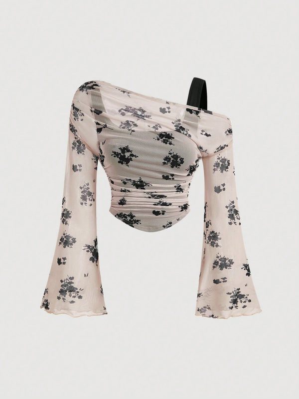 Knit Mesh Printed Flare Sleeve Fitted Crop Top For Women