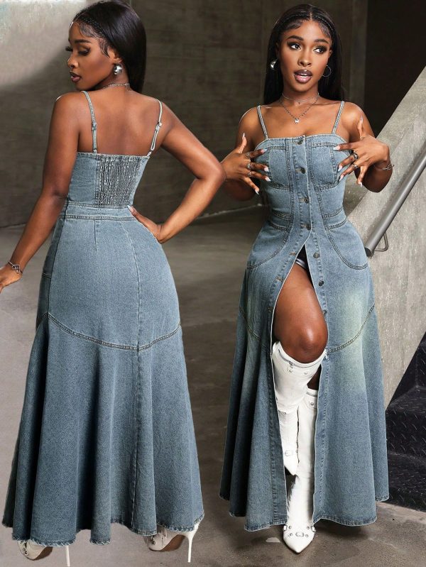 Women's Spaghetti Strap Front Button Pocket Simple Casual Denim Dress