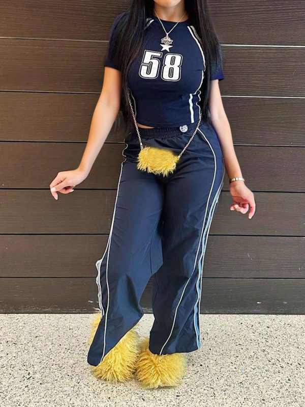 2pcs Women's Navy Digital Print Short Sleeve Round Neck Top And Wide Leg Pants Casual Loose Suit