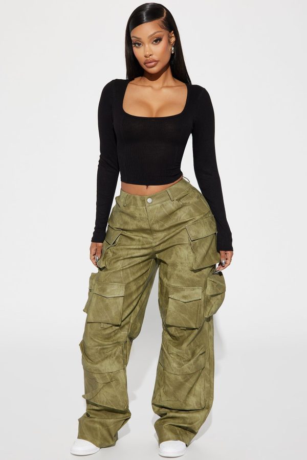 Women's Dana Ribbed Top in Black Size Medium