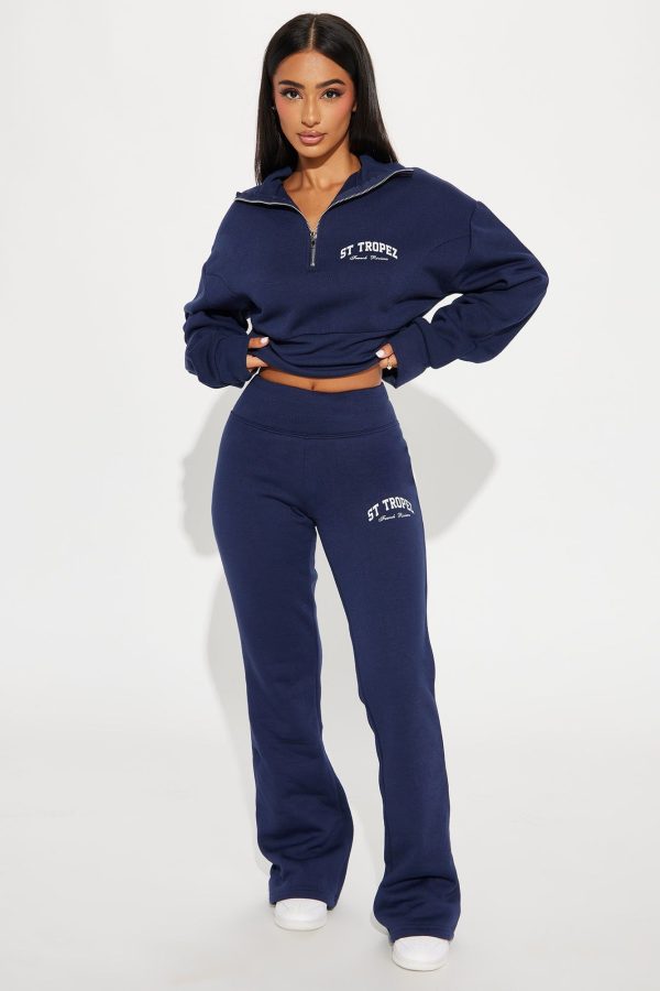 Women's St. Tropez Flare Pant in Navy Blue Size XL