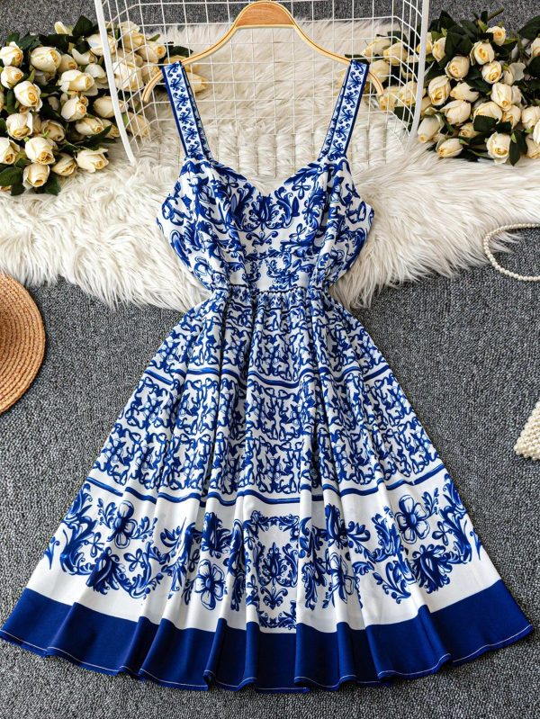 Plus Size Floral Print Sleeveless Fit & Flare Dress, Fashionable Summer Vacation Outfit That Flatters Curves, Great For Beach, Garden Parties, Casual Hangouts And More. Comfortable Fabric, Unique Design, And High Value.