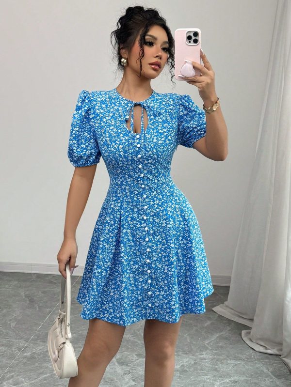 Women's Blue Ditsy Floral Round Neck Cinched Waist Short Sleeve Casual Mini Dress, Vacation Style
