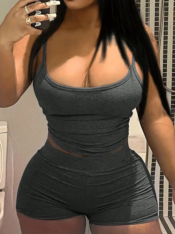 2pcs Plus Size Solid Color Camisole Top And Shorts Set, Casual And Fashionable, Suitable For Summer