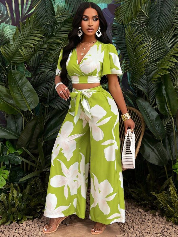 Tropical Print Ruched Butterfly Sleeve Crop Blouse & Tie Front Wide Leg Pants(Random Floral)