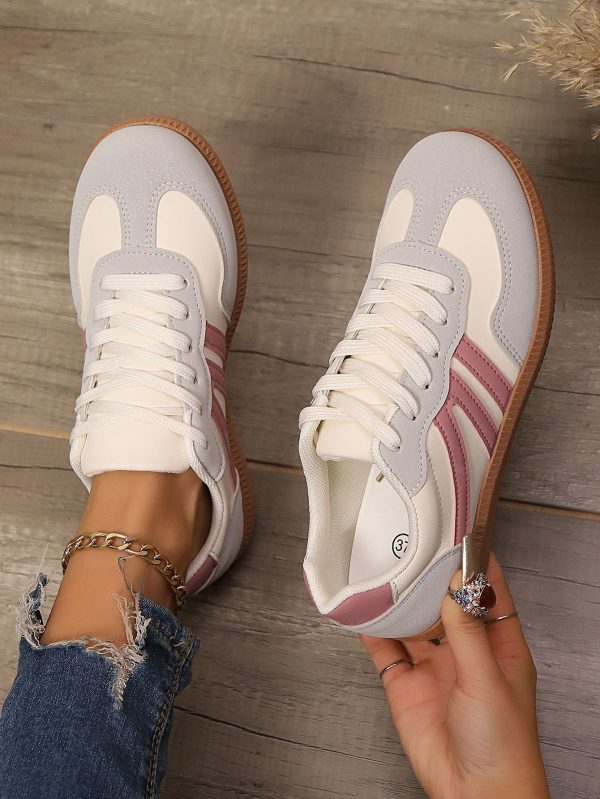 Fashionable Lace-Up Casual Shoes - Lightweight, Breathable Women's Footwear with Closed Design,