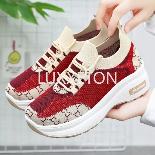2025 Spring/Summer New Women's Flat Shoes Thick Sole Mesh Breathable Fashion Women's Comfortable