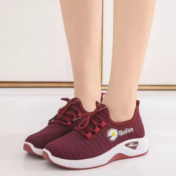 2025 Women's Casual Flat Shoes with Trendy Mesh Air mesh Design and Lightweight Coconut Sole