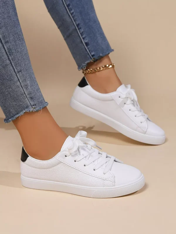 Lasaky - Casual Round Toe Lace-Up Flat Fashionable Single Shoes - White, 39