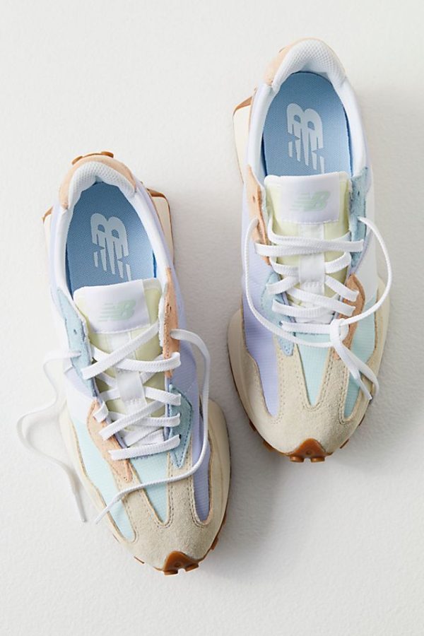 327 Sneakers
