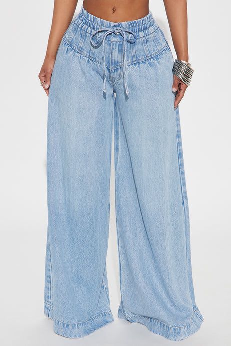 Shaylene Tie Waist wide Leg Jeans - Light Wash | Fashion Nova